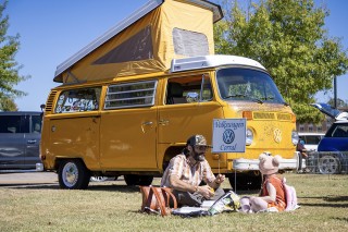 photo picnic by the camper mobile